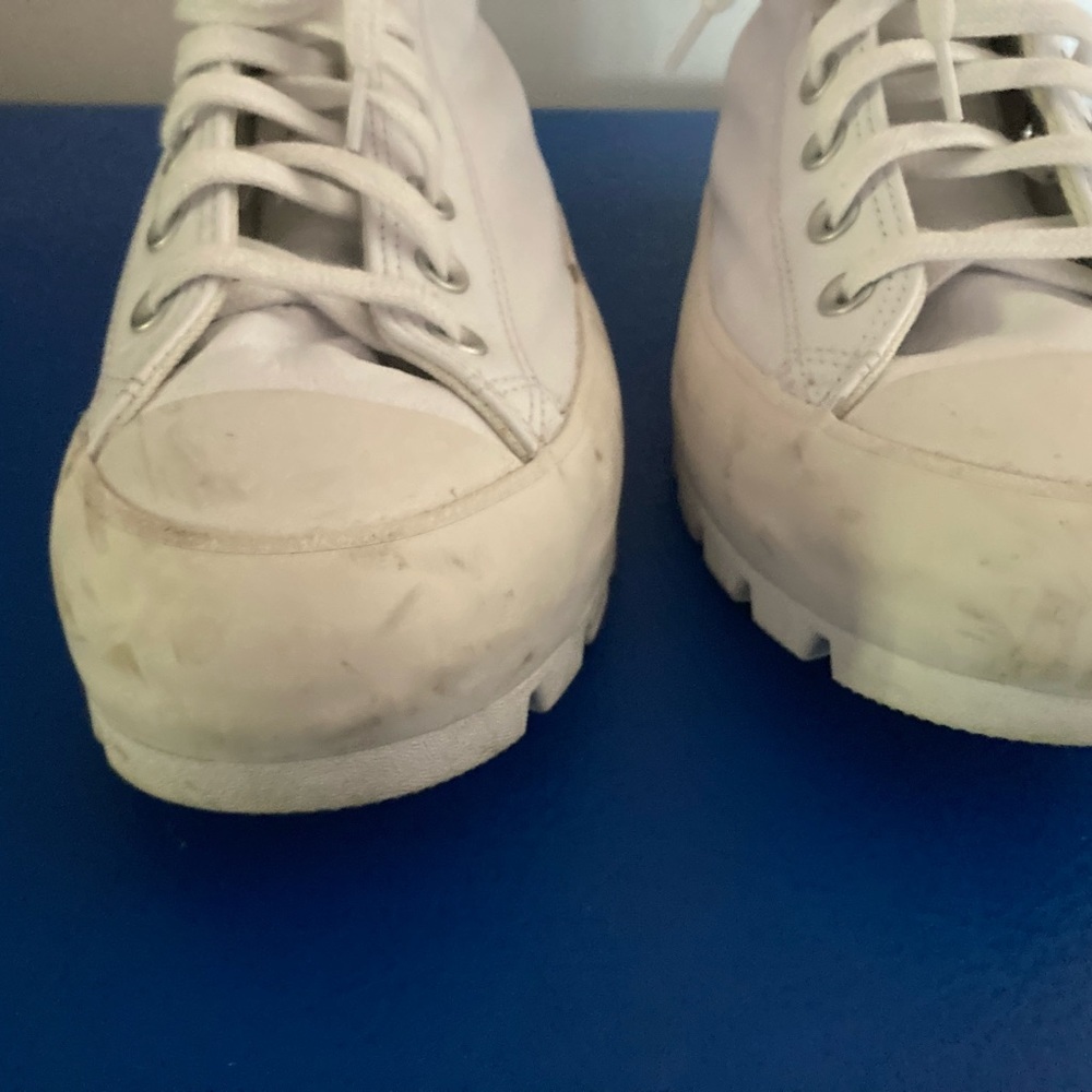 Convers lugs womens size 10. All leather customer w Glow. White - Picture 4 of 7